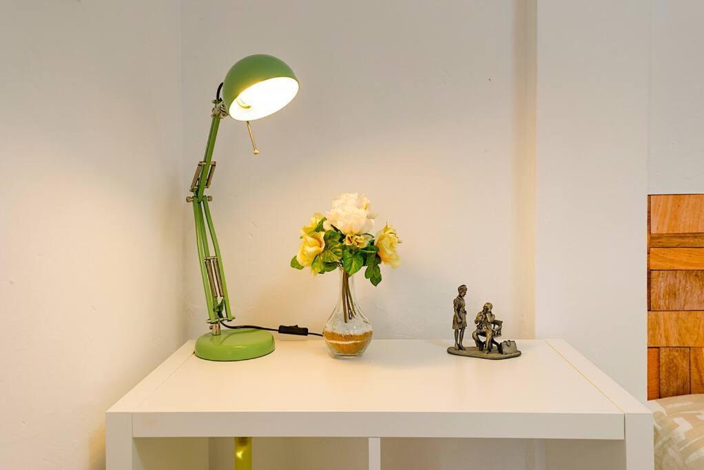 Sohocenter Apartment 2 Rooms Young People Only Malaga Bagian luar foto