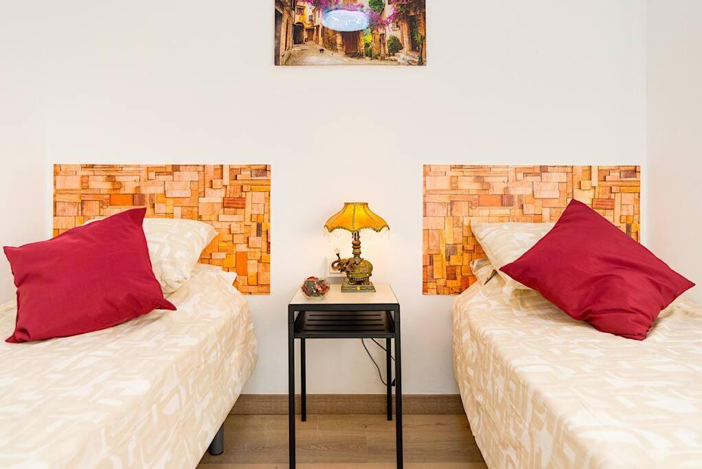 Sohocenter Apartment 2 Rooms Young People Only Malaga Bagian luar foto