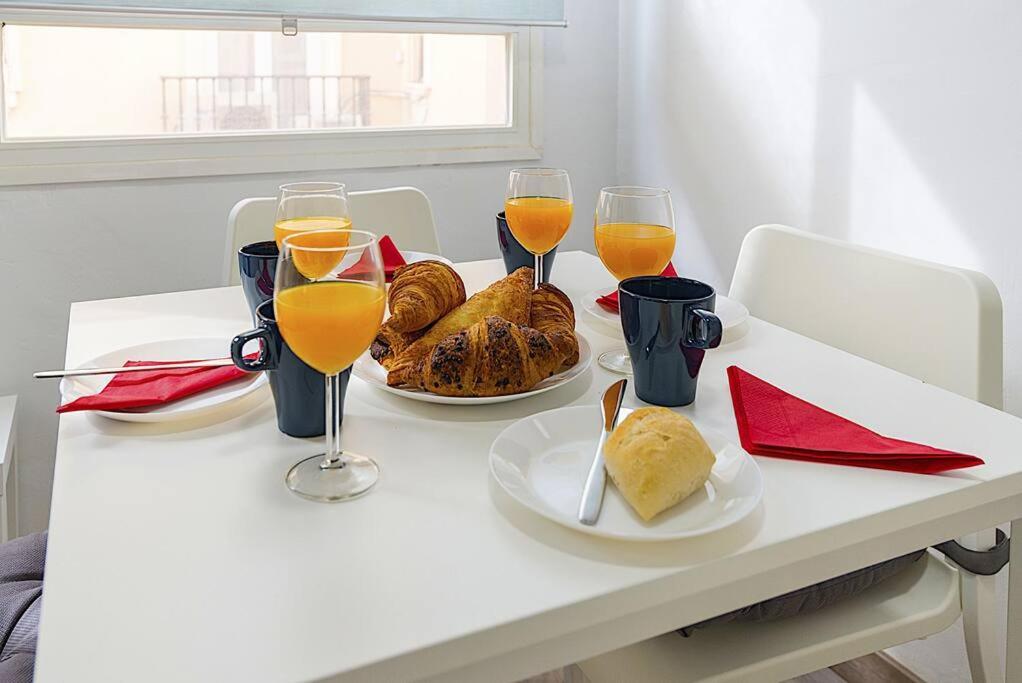 Sohocenter Apartment 2 Rooms Young People Only Malaga Bagian luar foto