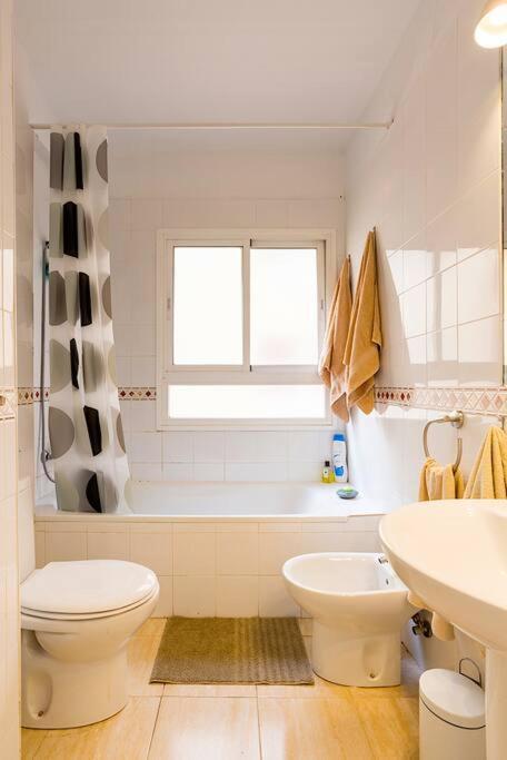 Sohocenter Apartment 2 Rooms Young People Only Malaga Bagian luar foto