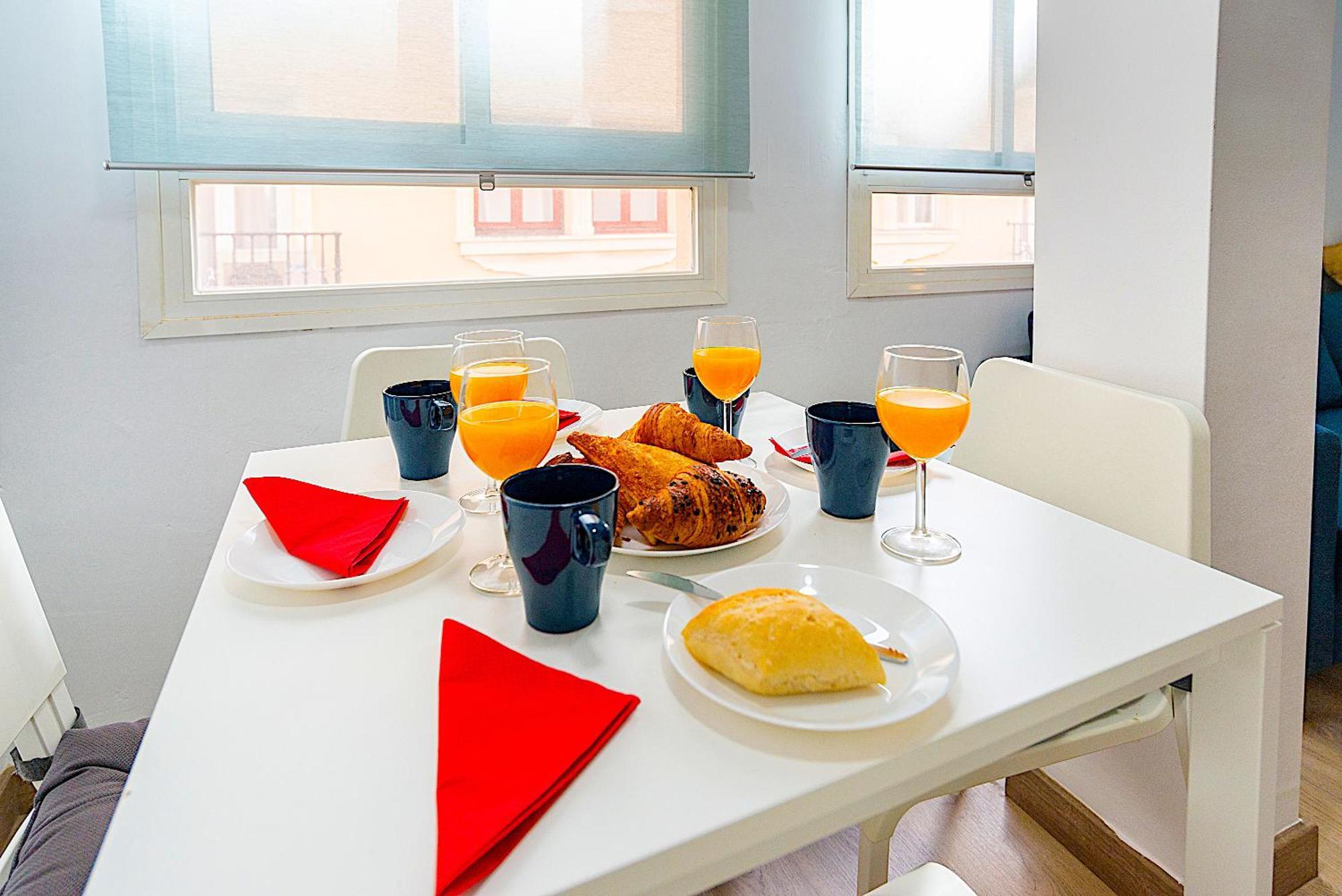 Sohocenter Apartment 2 Rooms Young People Only Malaga Bagian luar foto